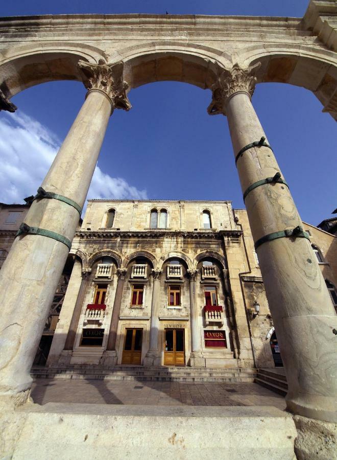 Apartamento Old Town Tone Split Exterior foto